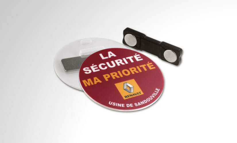 Impression de badge personnalisé à Grenoble
